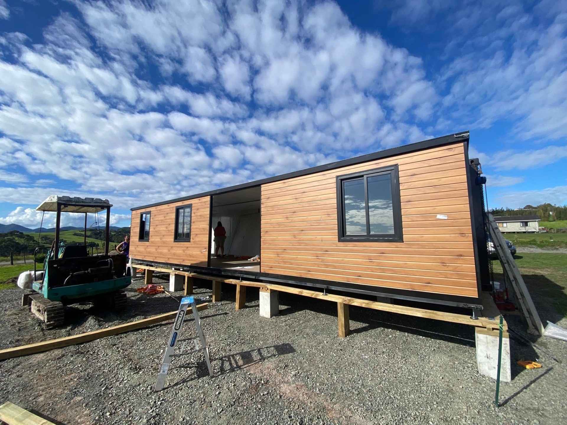 40ft Expander® timber install second angle